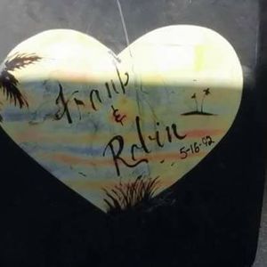 Meet your Posher, Robin